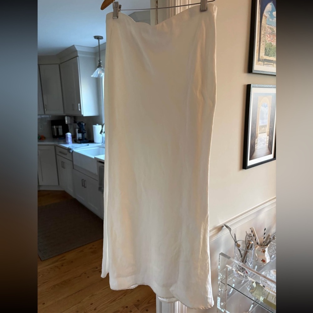 Anthropologie Tilda maxi skirt - linen edition.
